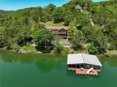 Beaver Lake Waterfront Homes Near Lowell