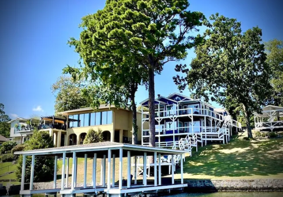 Lake Hamilton Waterfront Home Hot Springs AR